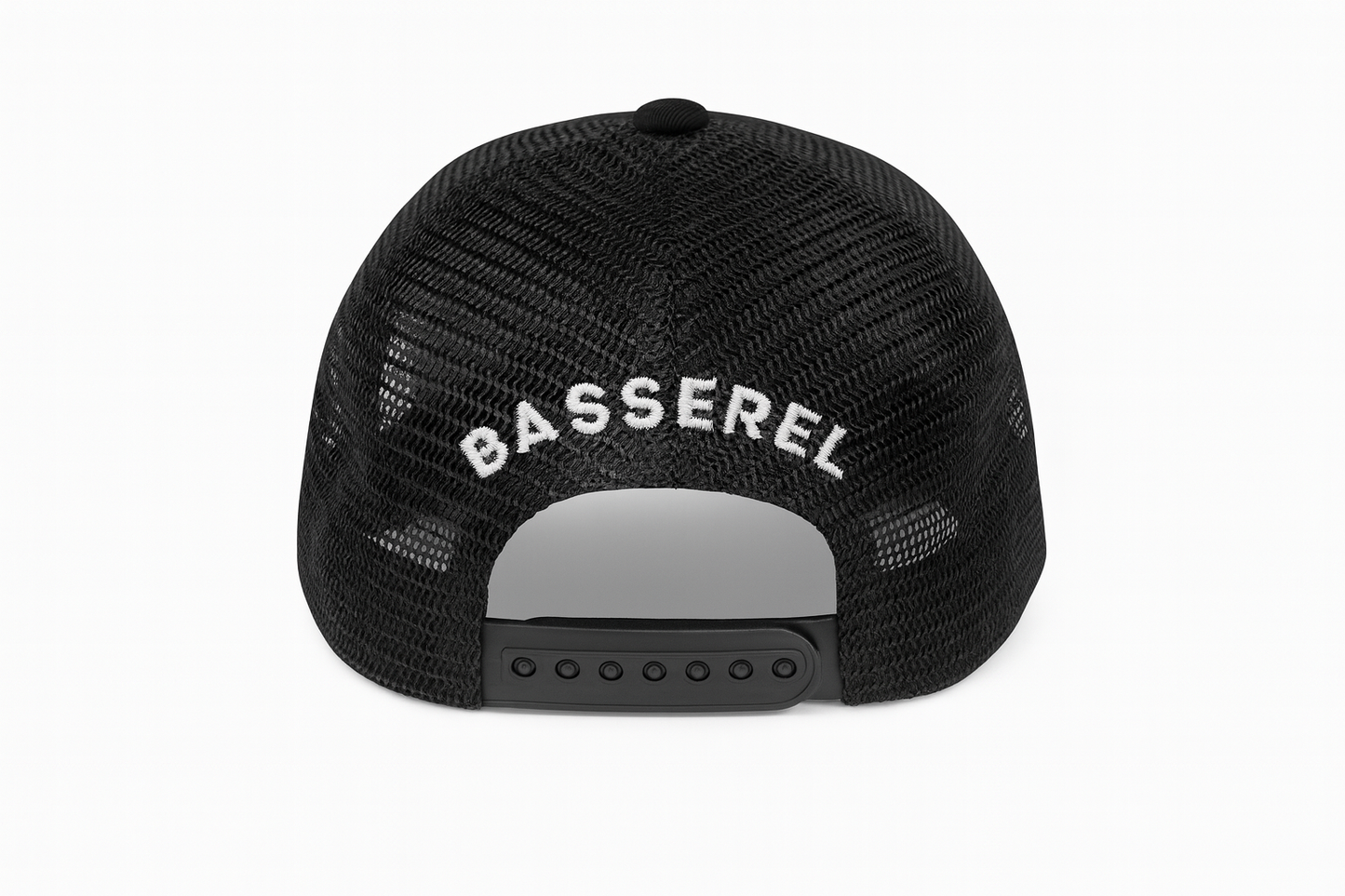 Basserel trucker cap in black